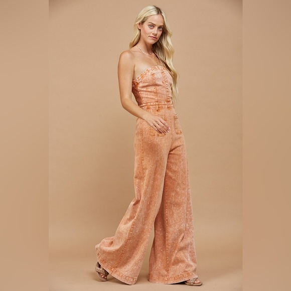 RUST STRAPLESS MINERAL WASH WIDE LEG DENIM JUMPSUIT🤠 - Picture 4 of 8